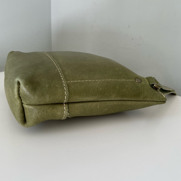 Portland Leather Small Crossbody Bag - Picture 3 of 13